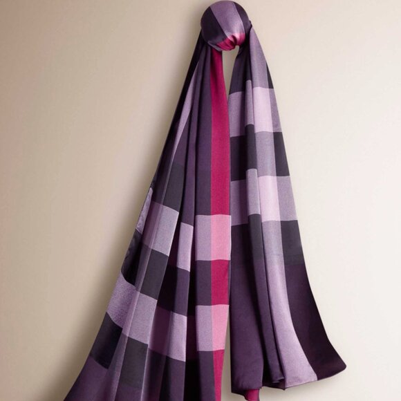 Display #1 Burberry Check Print Purple Satin Silk Scarf - Picture 5 of 16